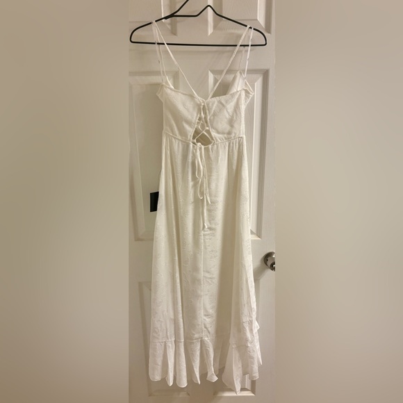 NWT Lulu’s Sweet Aura White Burnout Floral High-Low Maxi Dress - Picture 6 of 8